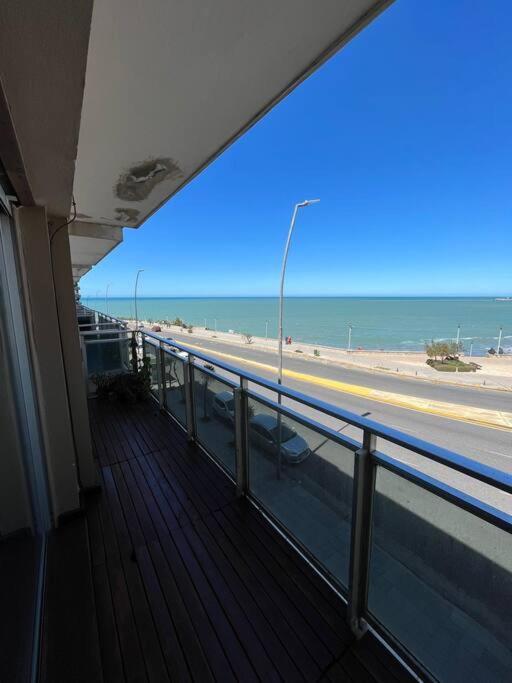 Departamento Con Vista Al Mar En Playa Chica Apartment *